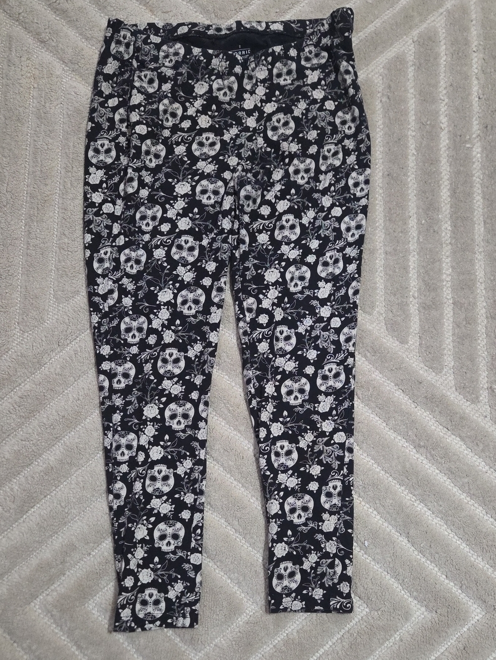 Torrid Floral & Skull Leggings, Sz 2